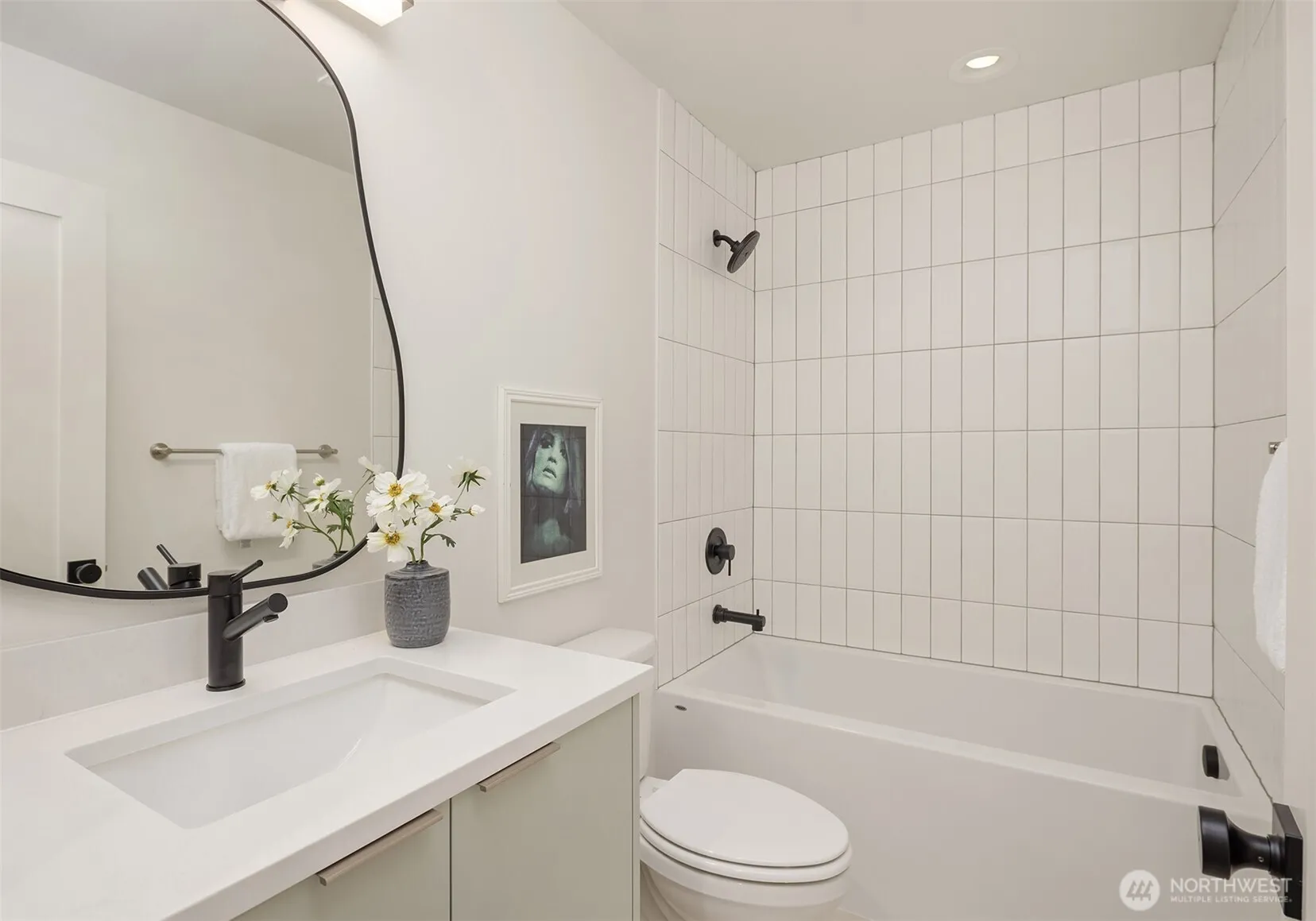 Property photo for 1615 N 50th Street #a, Seattle photo 5