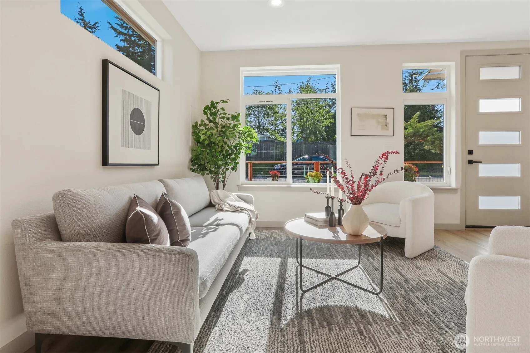 Property photo for 14306 Dayton Avenue N, Seattle photo 5