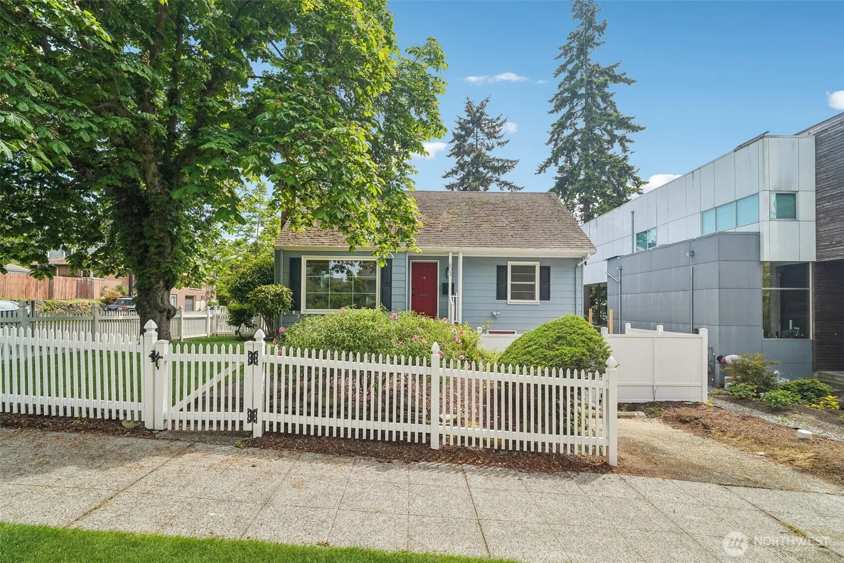 Property photo for 603 Nw 52nd Street, Seattle