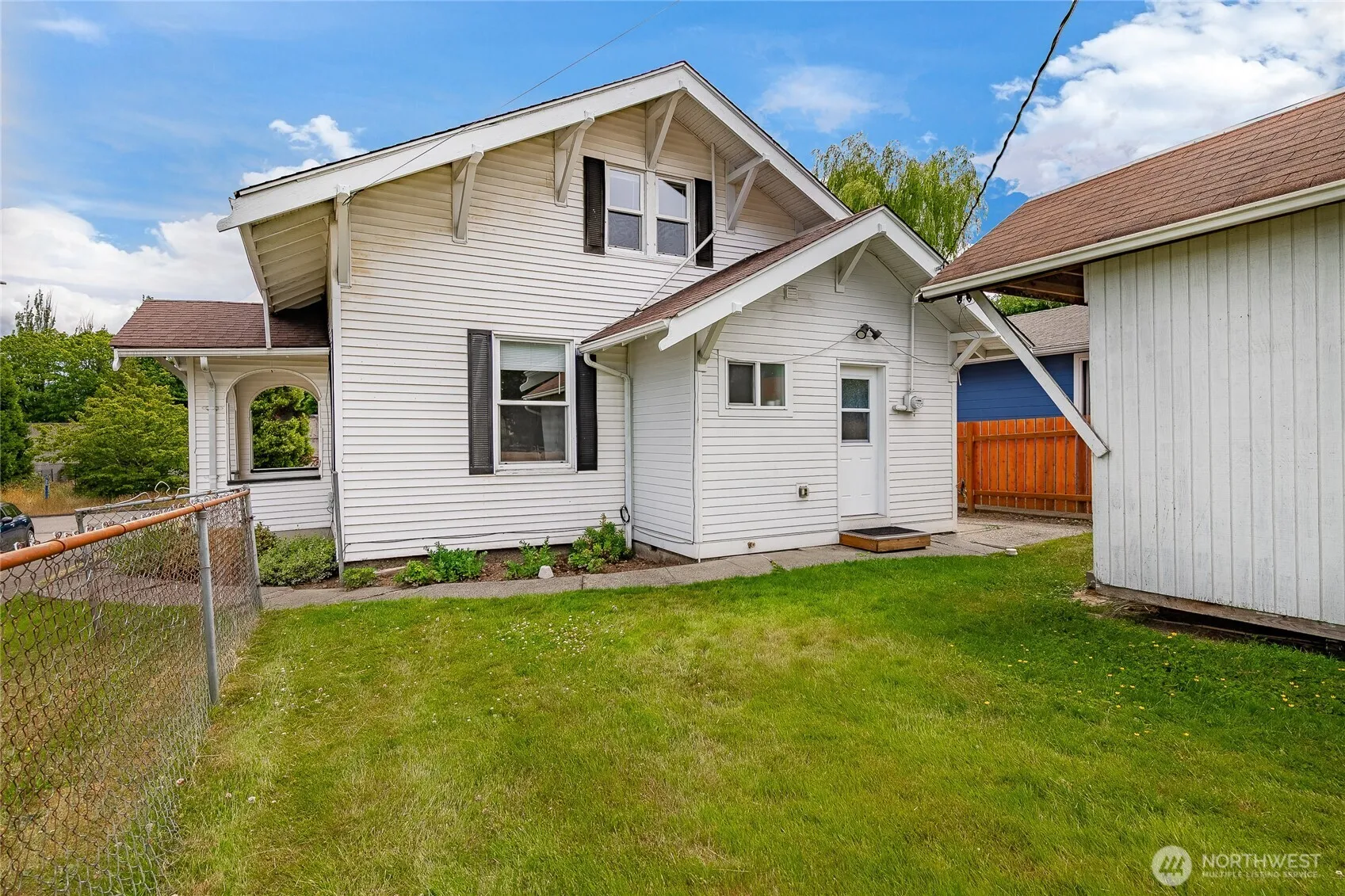 Property photo for 1639 King Street, Bellingham photo 3