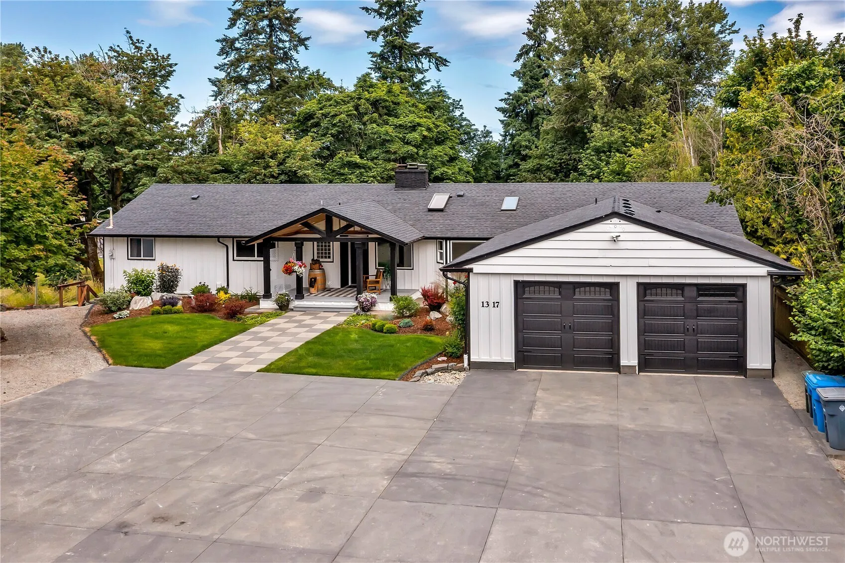 Property photo for 1317 23rd Avenue Sw, Puyallup photo 2