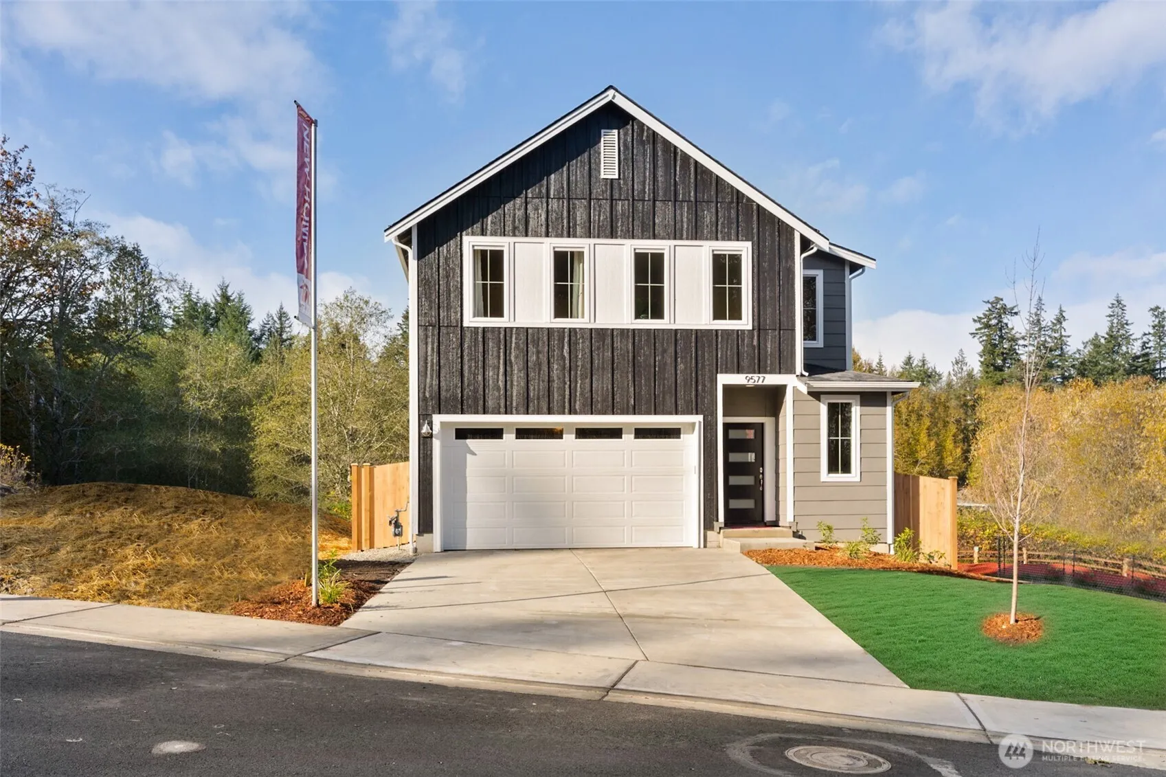 Property photo for 330 Ne Shadowhawk Lane, Bremerton