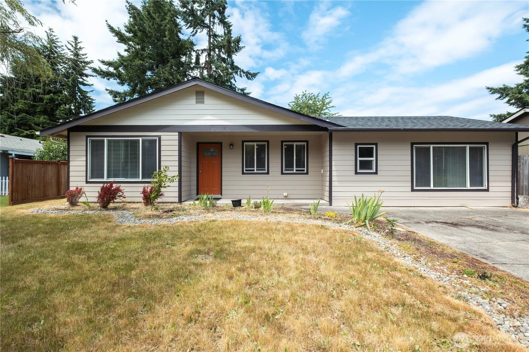 Property photo for 1513 154th Street E, Tacoma photo 3