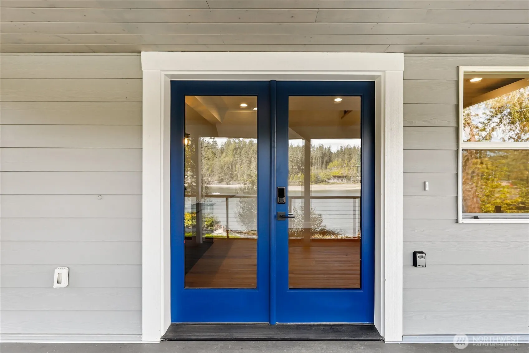 Property photo for 9322 Glencove Road Nw, Gig Harbor photo 4