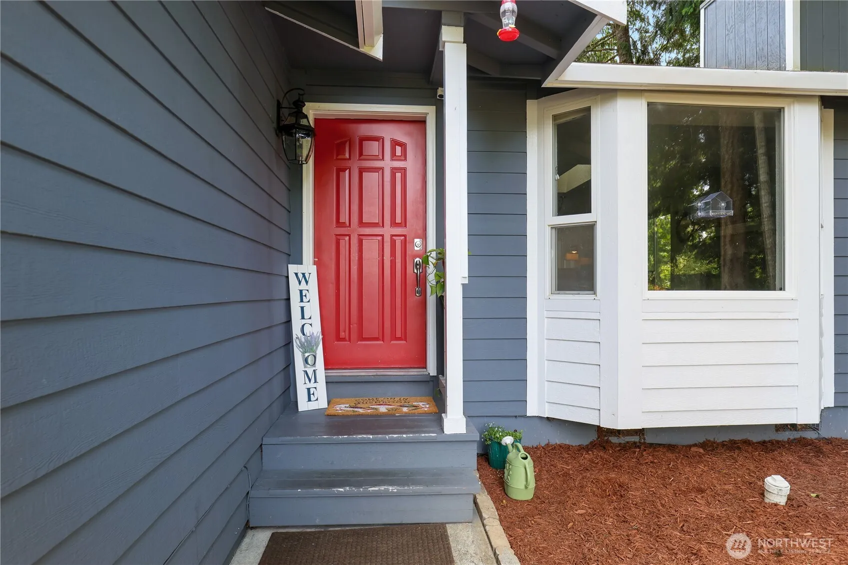 Property photo for 10110 Whitecap Drive Nw, Olympia photo 2