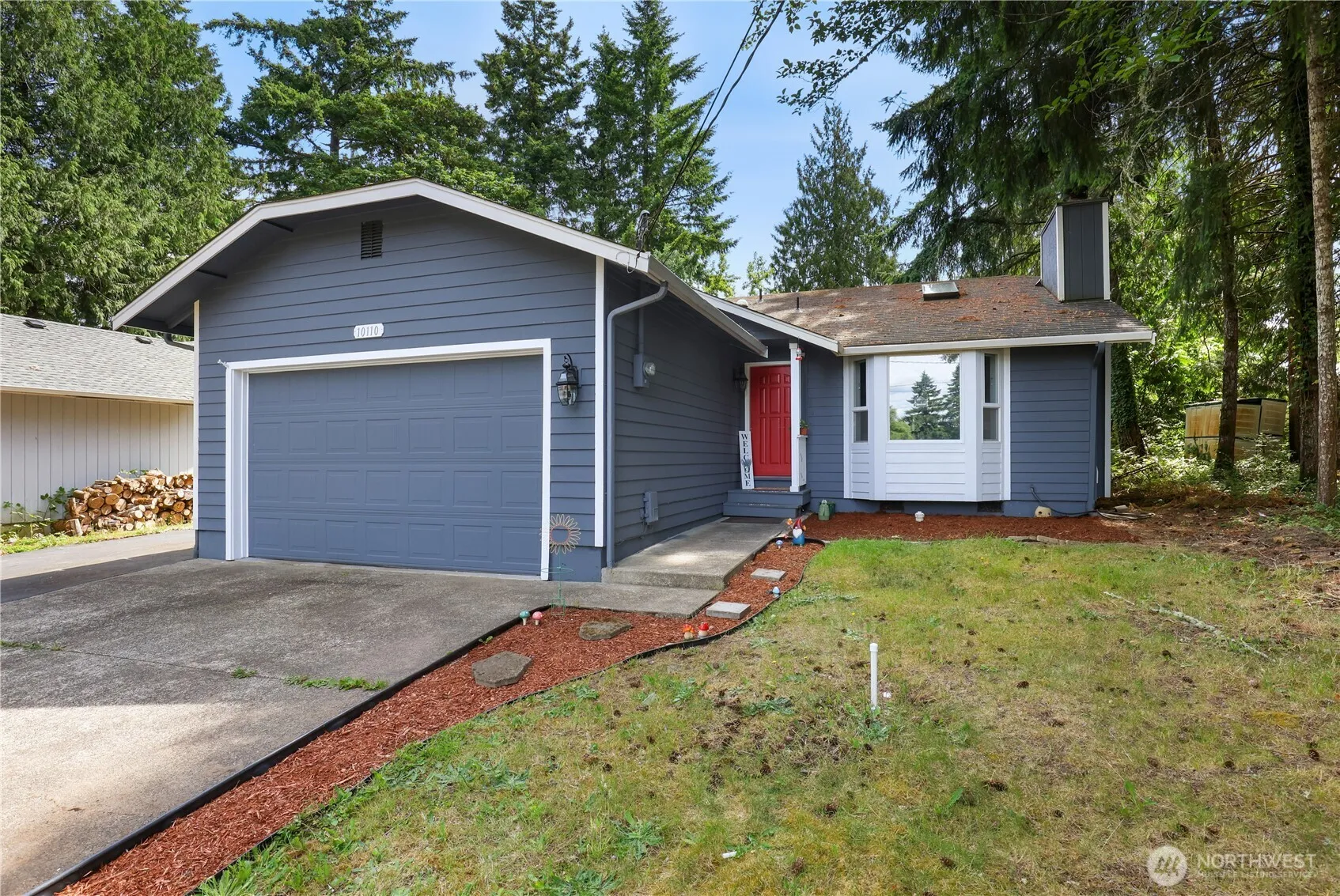 Property photo for 10110 Whitecap Drive Nw, Olympia