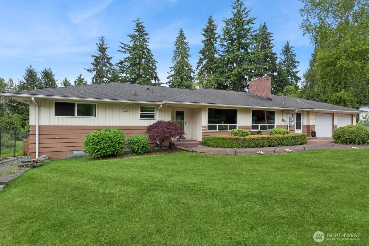 Property photo for 320 120th Street Se, Everett