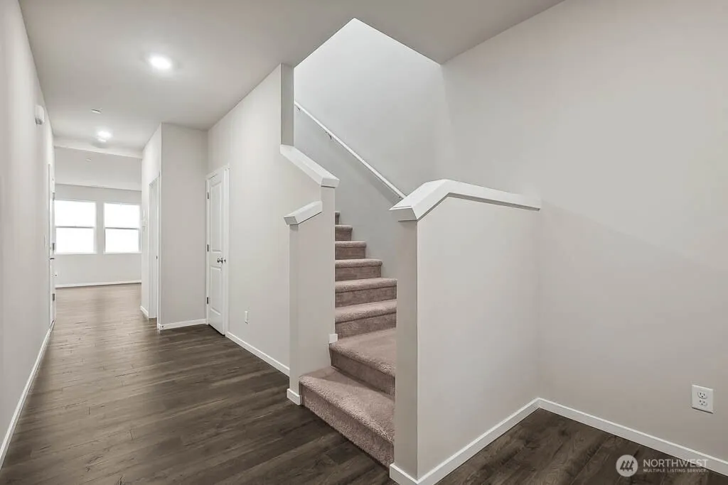 Property photo for 1716 Moran Avenue #5, Snohomish photo 2