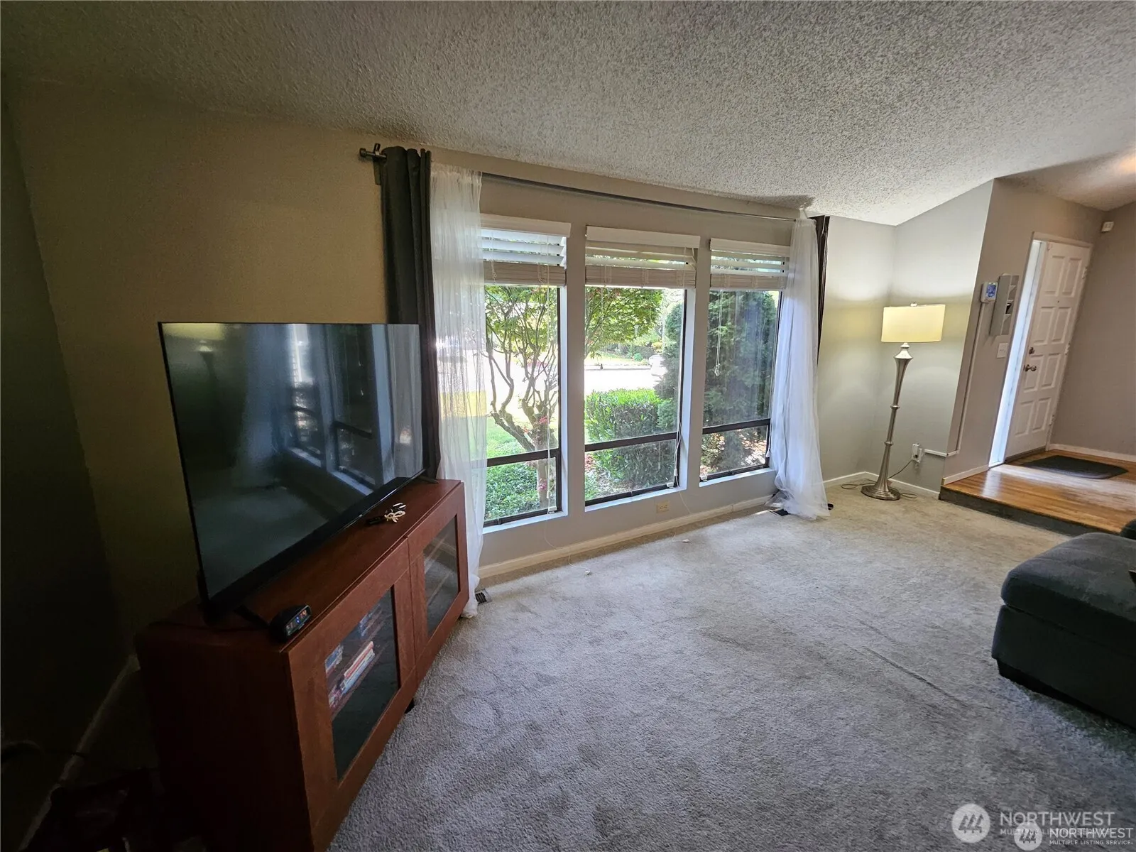 Property photo for 10924 Se 183rd Court, Renton photo 4