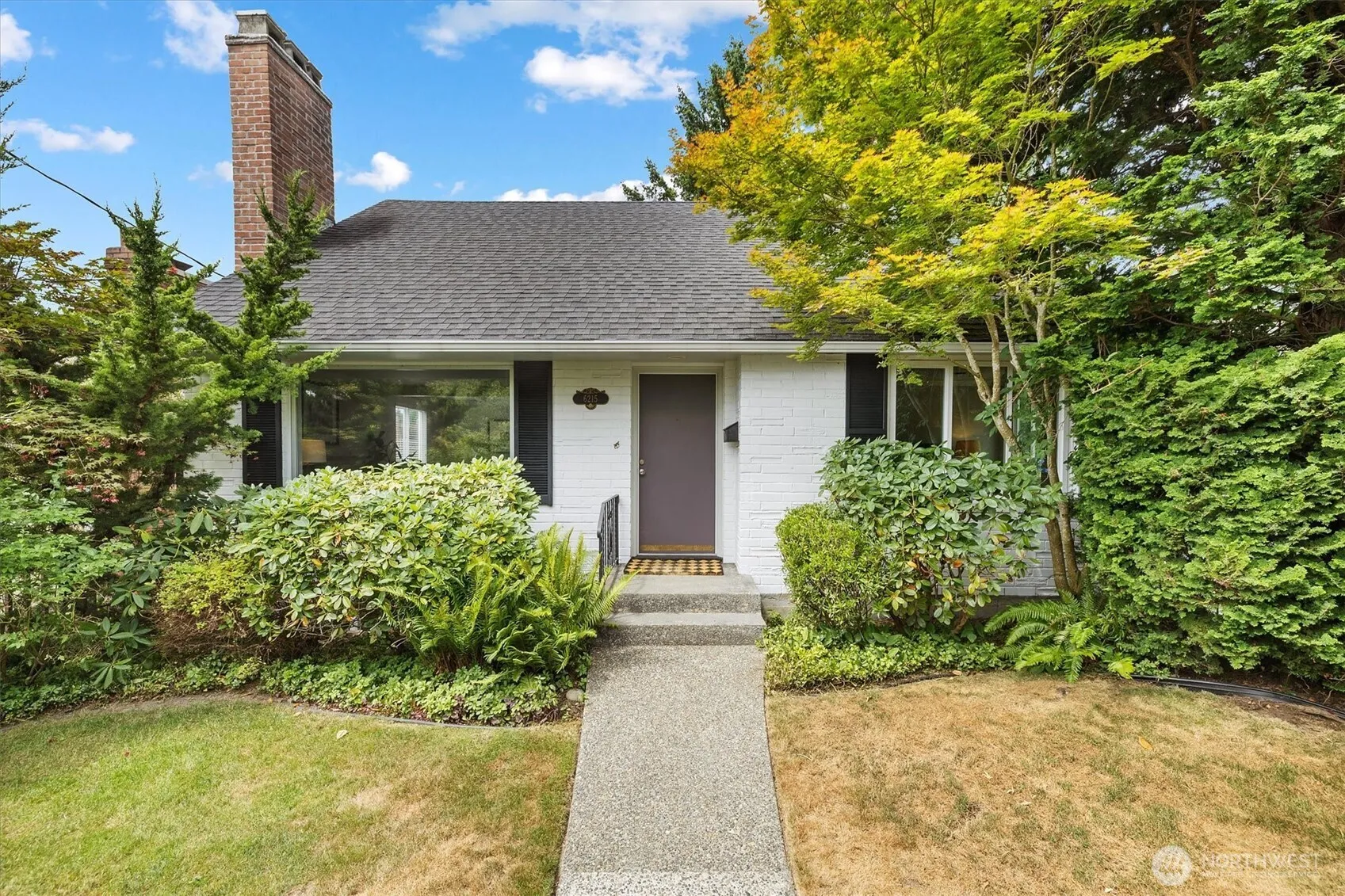 Property photo for 6215 41st Avenue Ne, Seattle