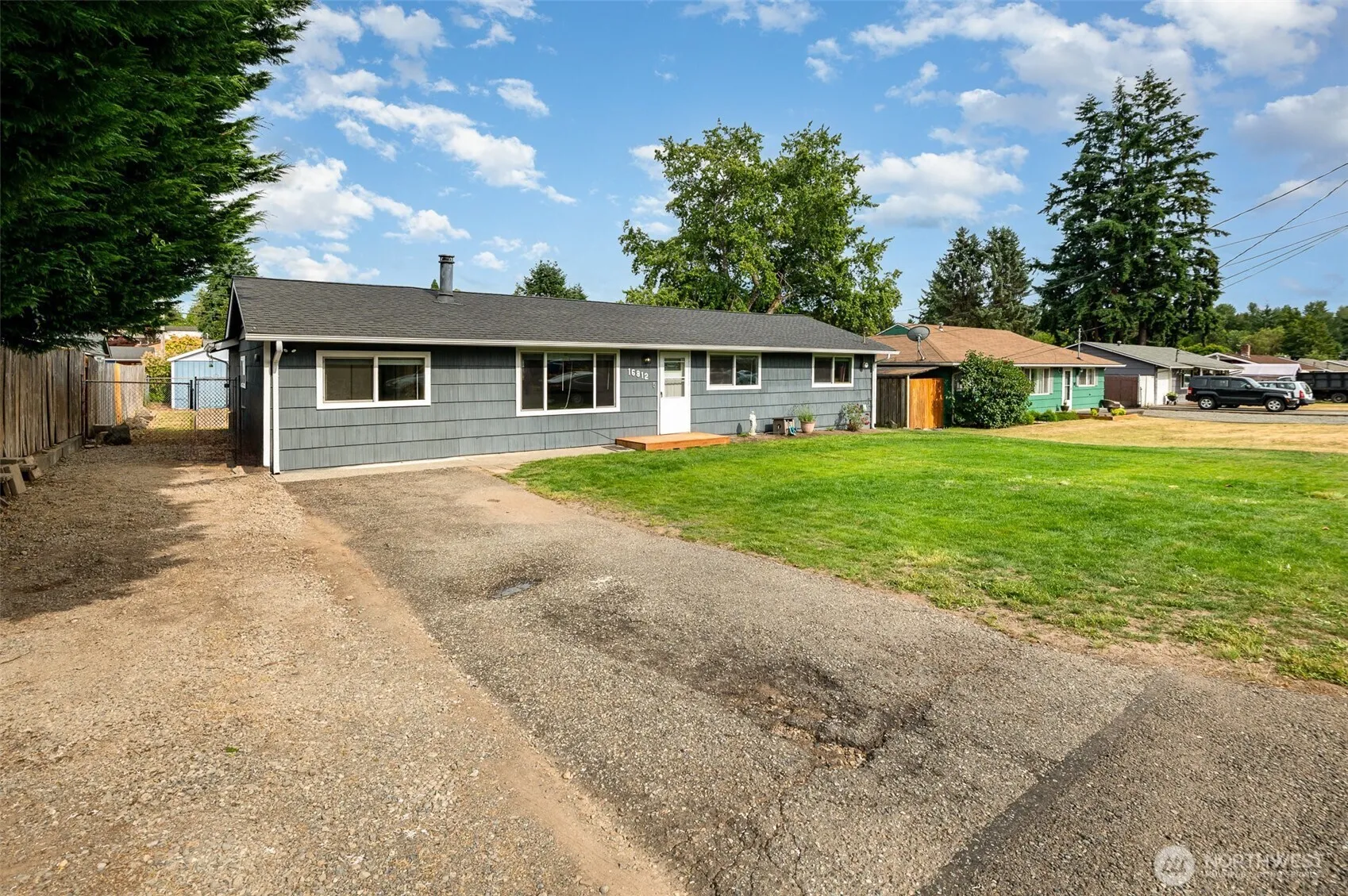 Property photo for 16812 125th Avenue Se, Renton photo 2