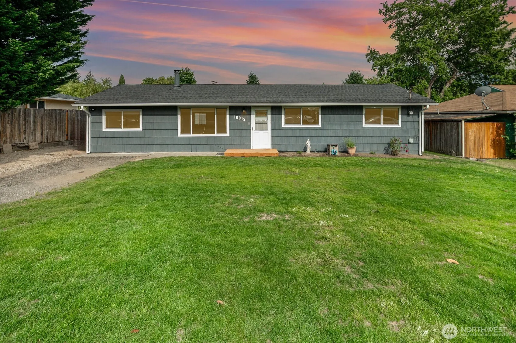 Property photo for 16812 125th Avenue Se, Renton