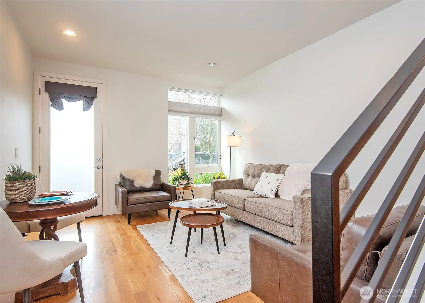 Property photo for 8362 12th Avenue Nw, Seattle photo 4