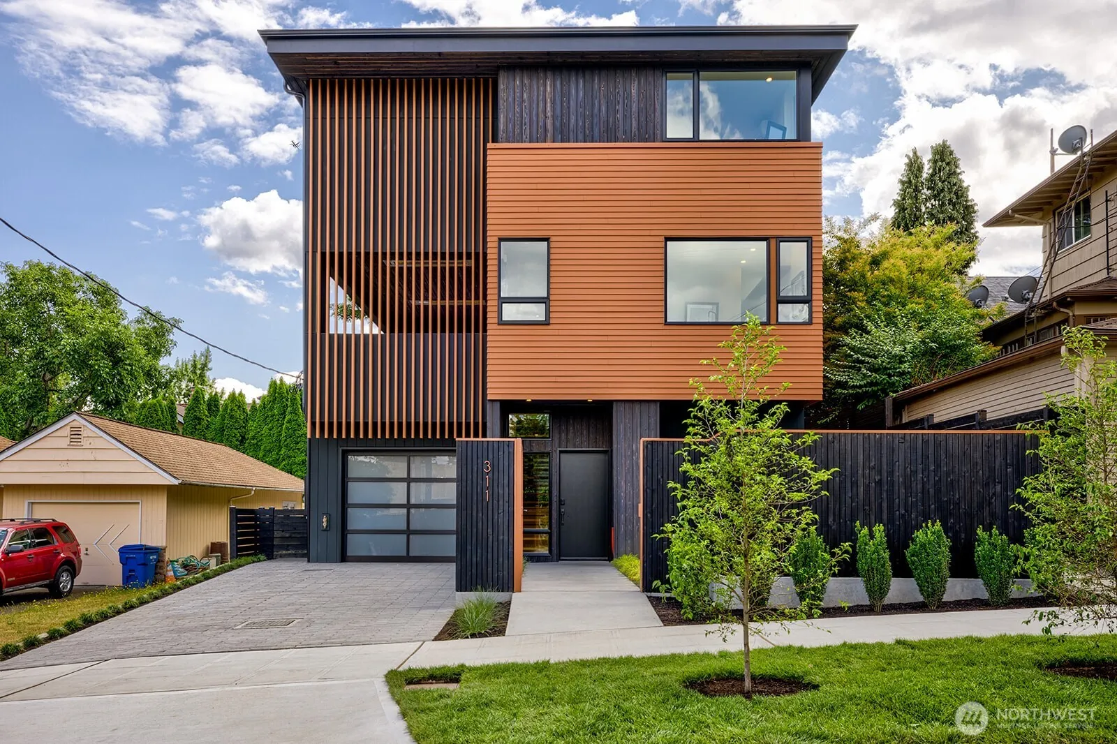 Property photo for 311 Ne 59th Street, Seattle