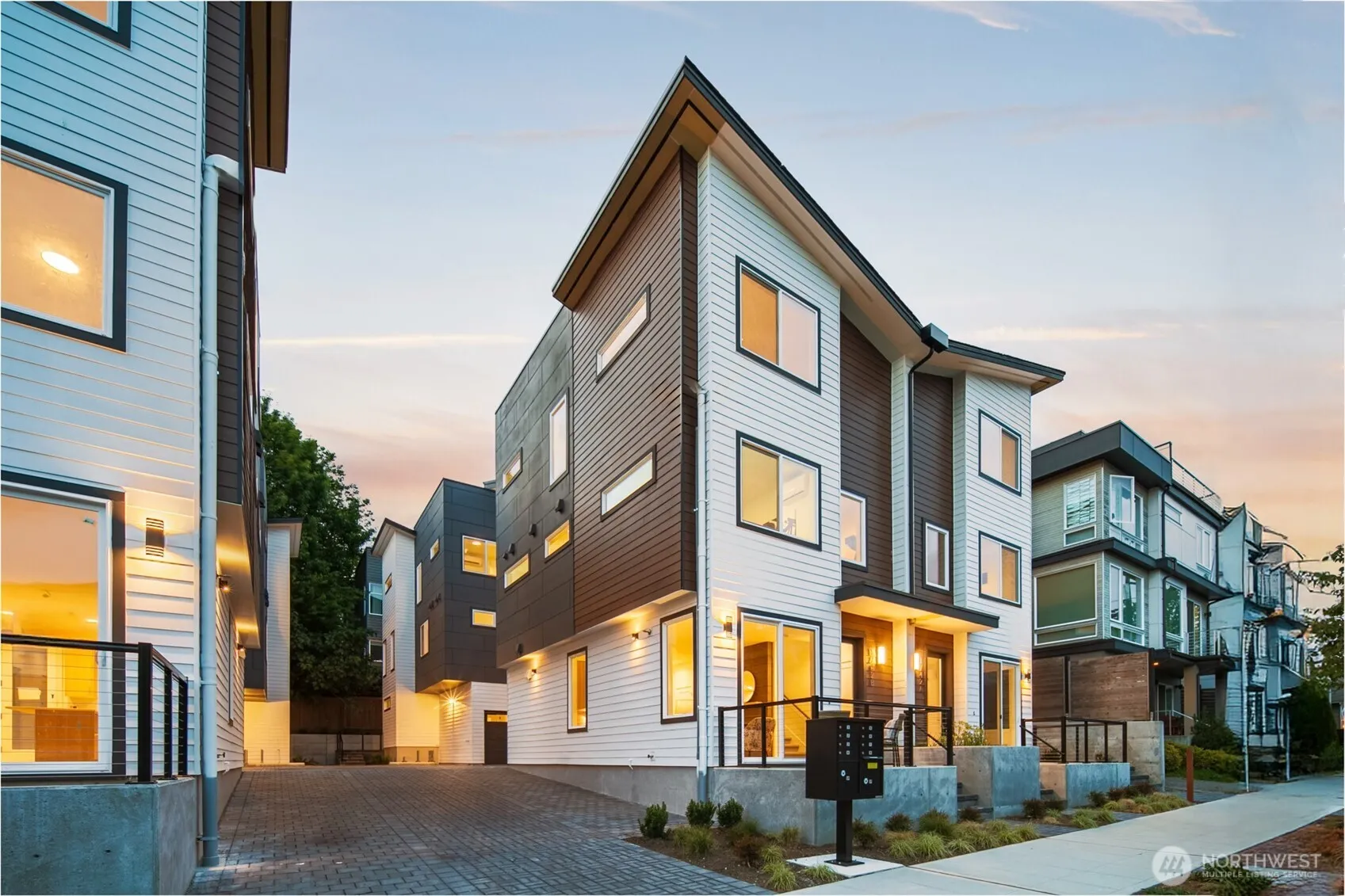 Property photo for 1742 B Nw 62nd Street, Seattle