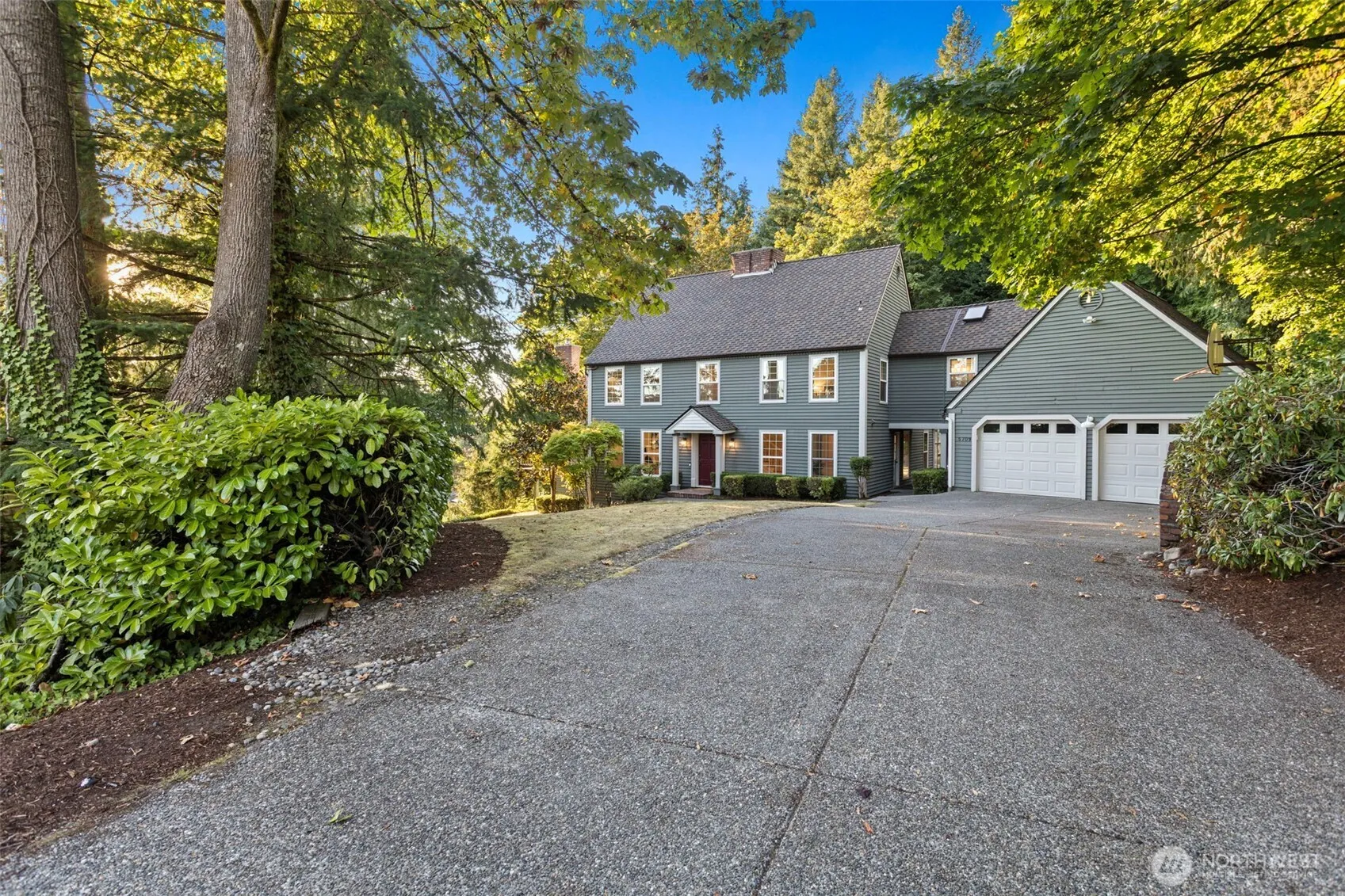 Property photo for 5709 143rd Place Se, Bellevue