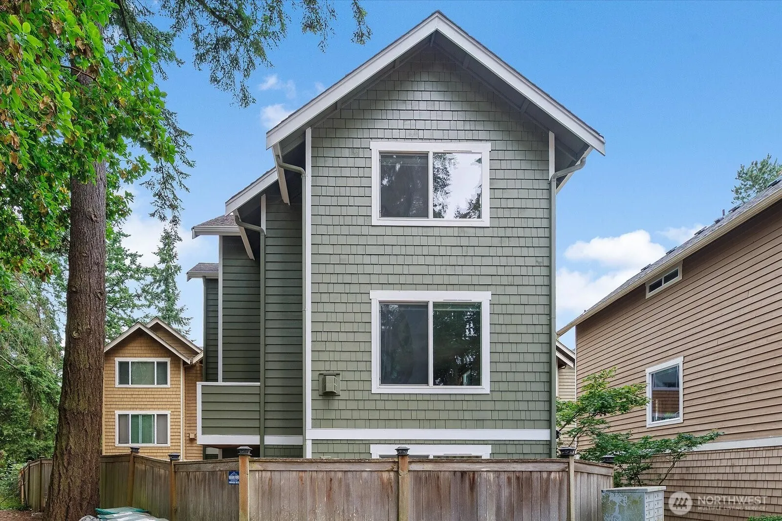 Property photo for 12356 Hiram Place Ne, Seattle