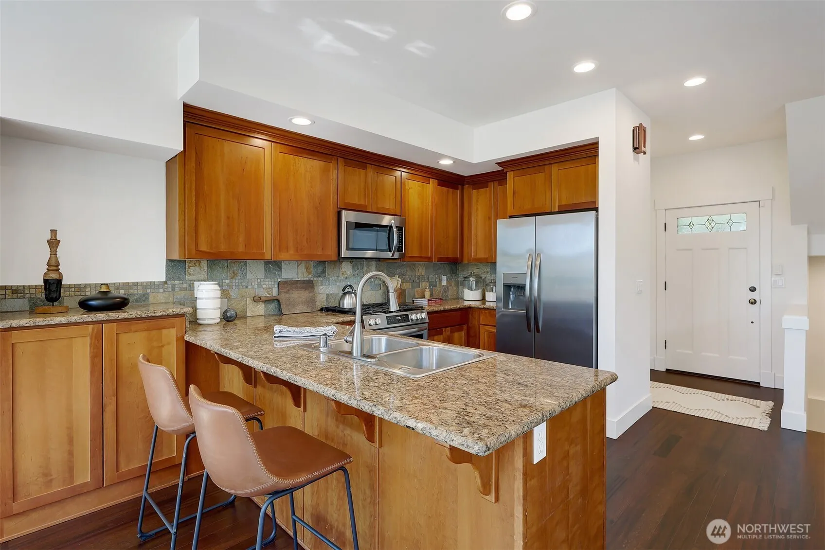 Property photo for 2063 13th Avenue W, Seattle photo 5