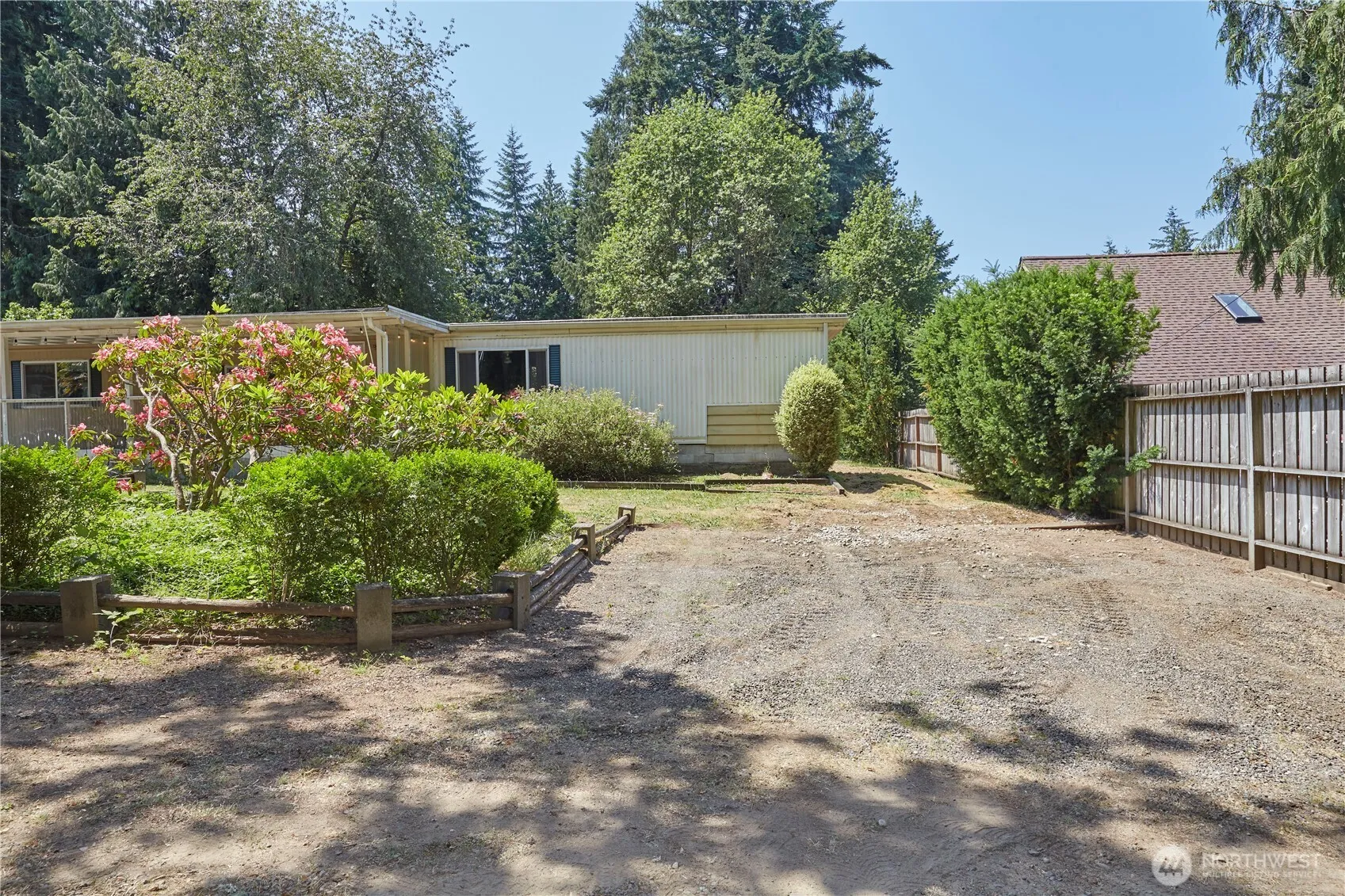 Property photo for 1340 Holmes Avenue Se, Port Orchard photo 4