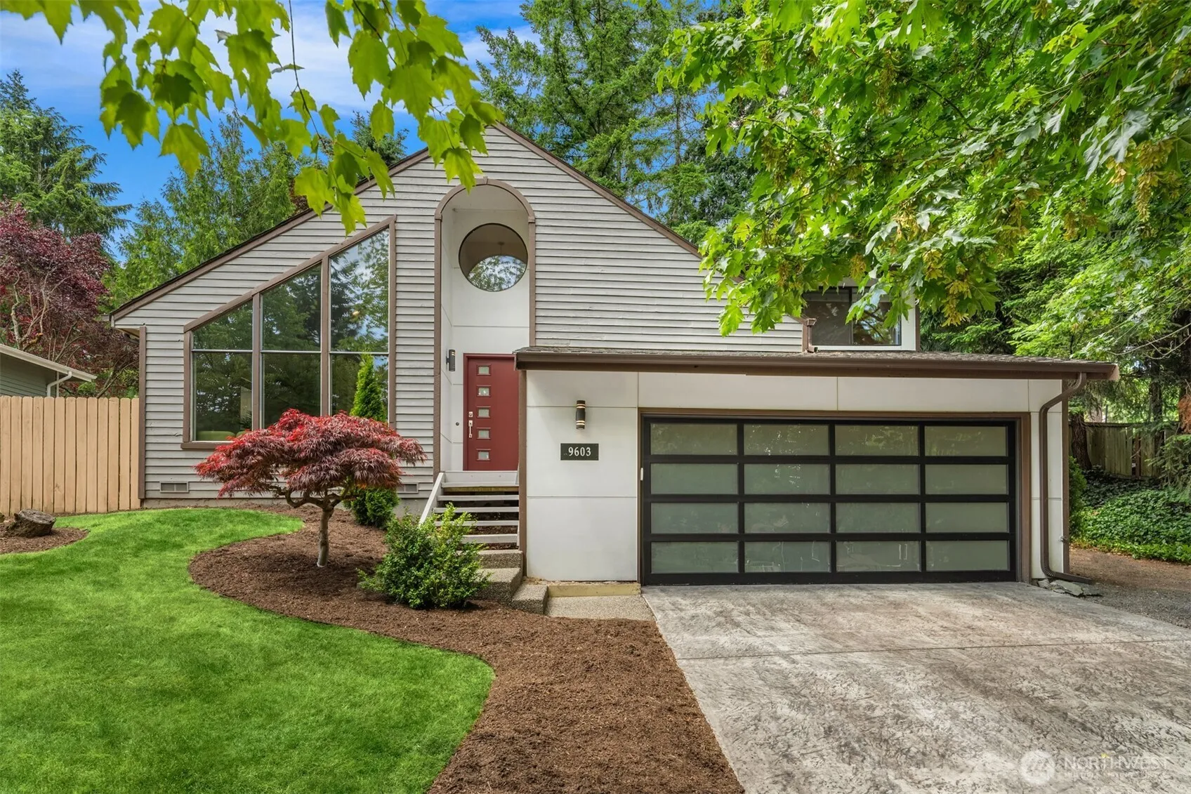 Property photo for 9603 117th Place Ne, Kirkland
