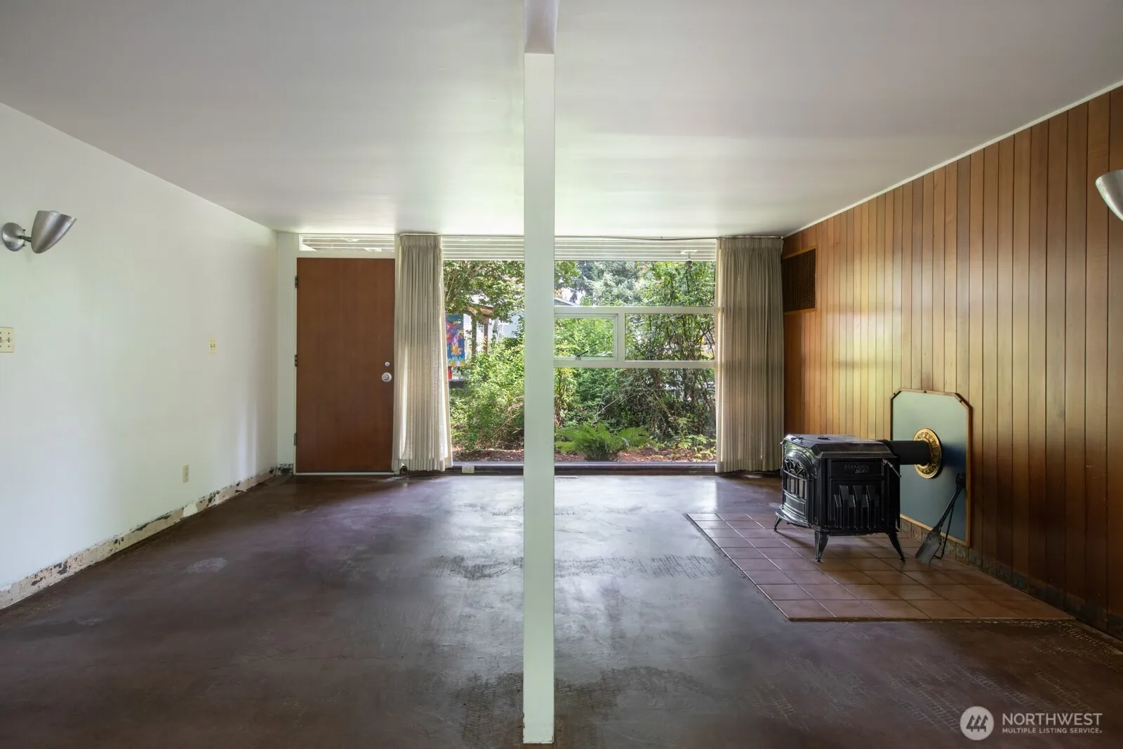 Property photo for 13017 1st Avenue Ne, Seattle photo 5