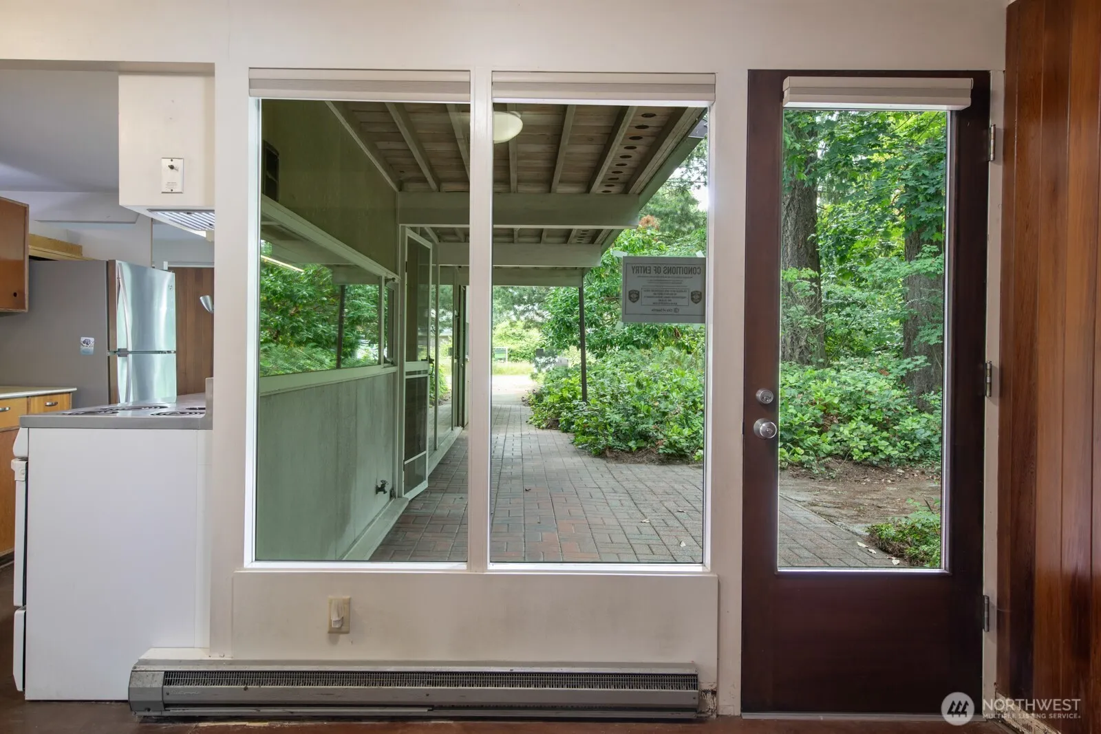 Property photo for 13017 1st Avenue Ne, Seattle photo 2