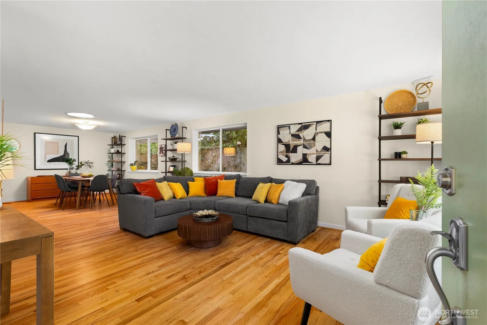 Property photo for 3444 45th Avenue Sw, Seattle photo 2