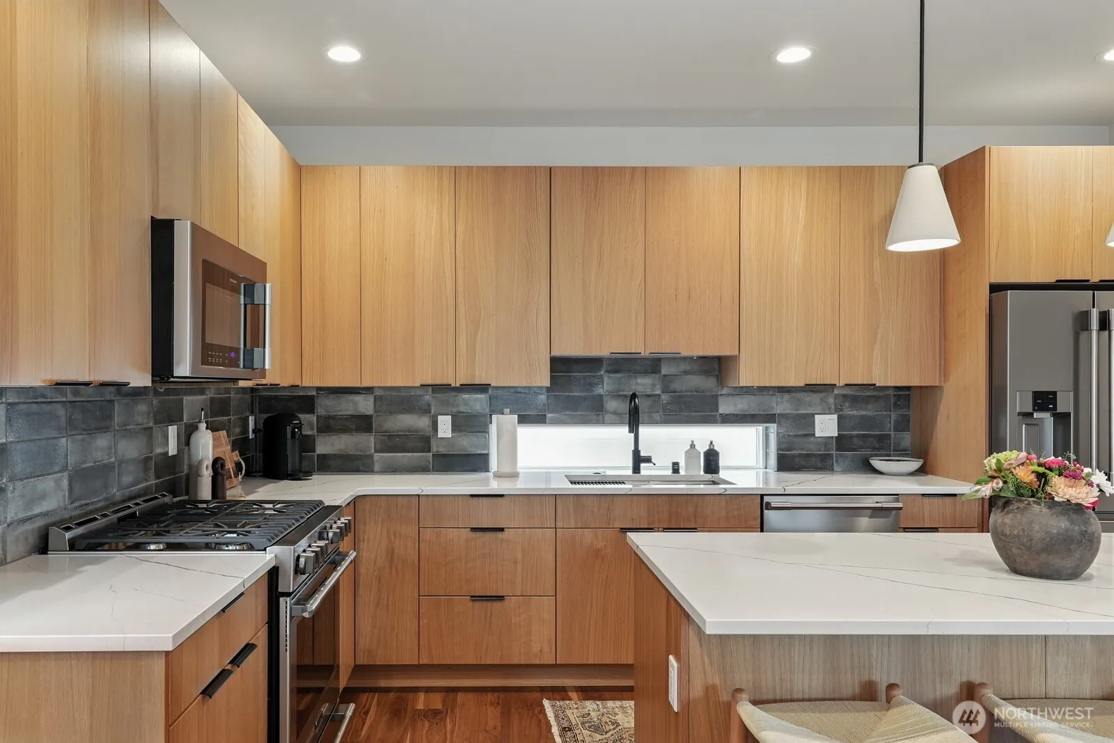 Property photo for 4119 Wallingford Avenue N #c, Seattle photo 5
