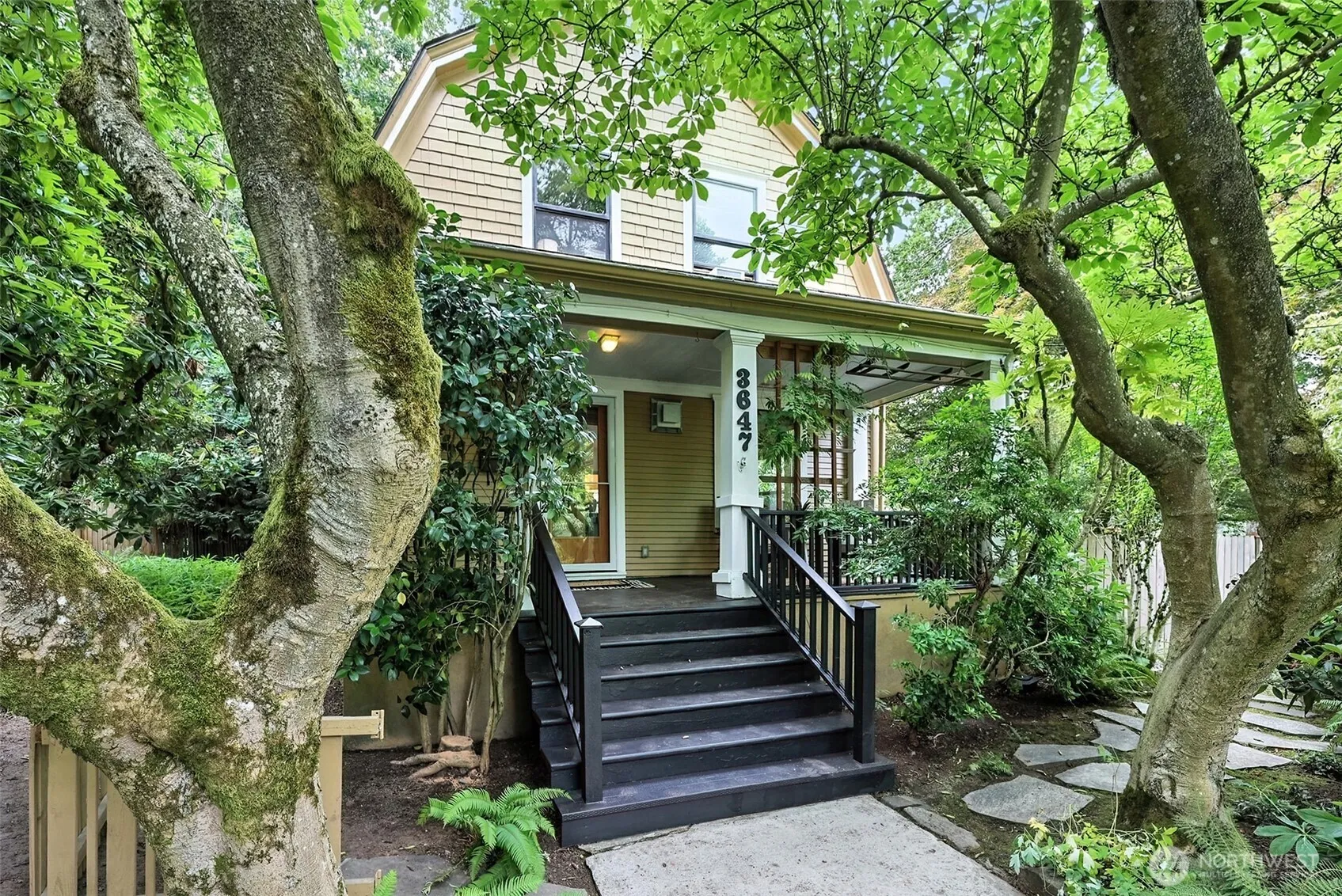 Property photo for 3647 Renton Avenue S, Seattle
