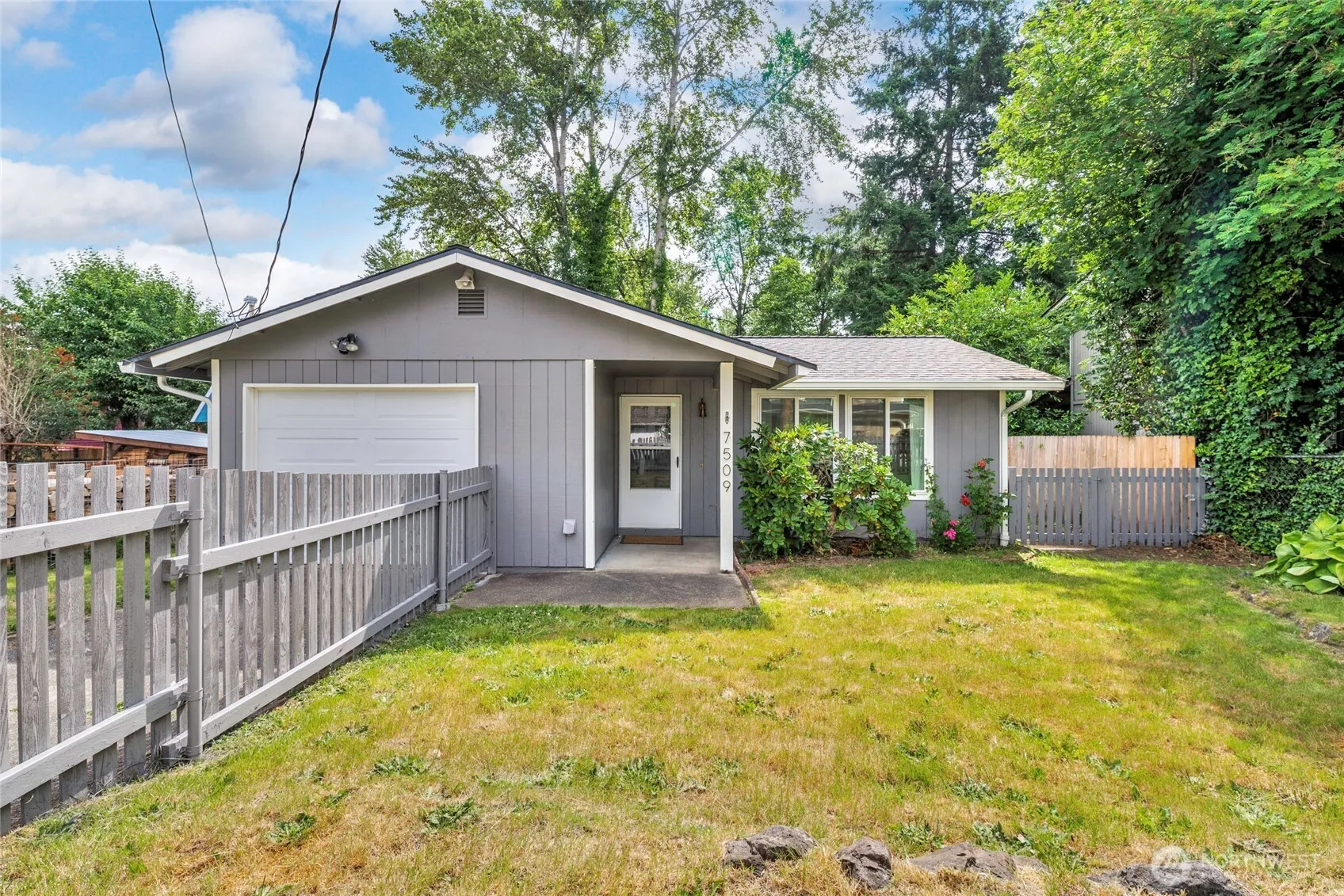 Property photo for 7509 E F Street, Tacoma photo 2
