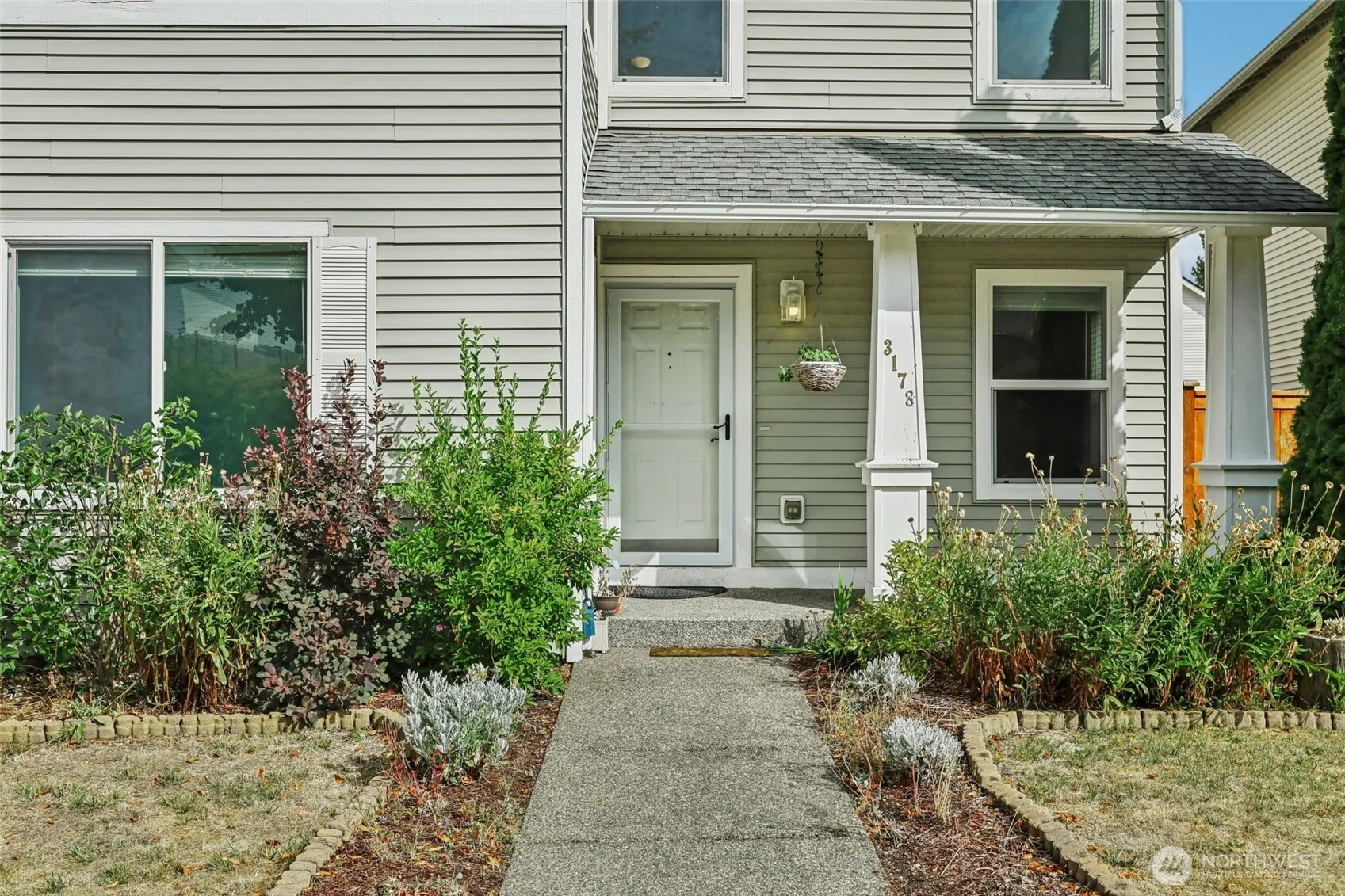Property photo for 3178 Hoffman Hill Boulevard, Dupont photo 2