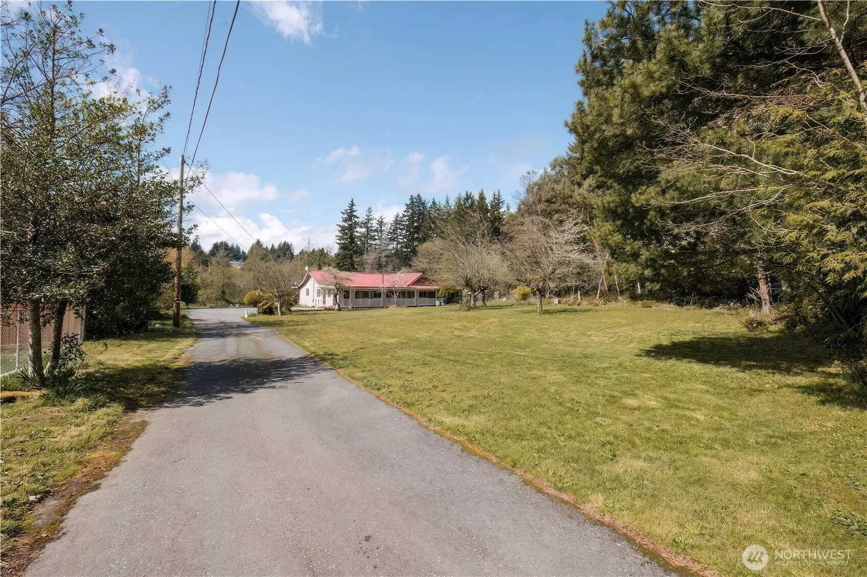 Property photo for 3709 Trenton Ave Ne, Bremerton photo 3