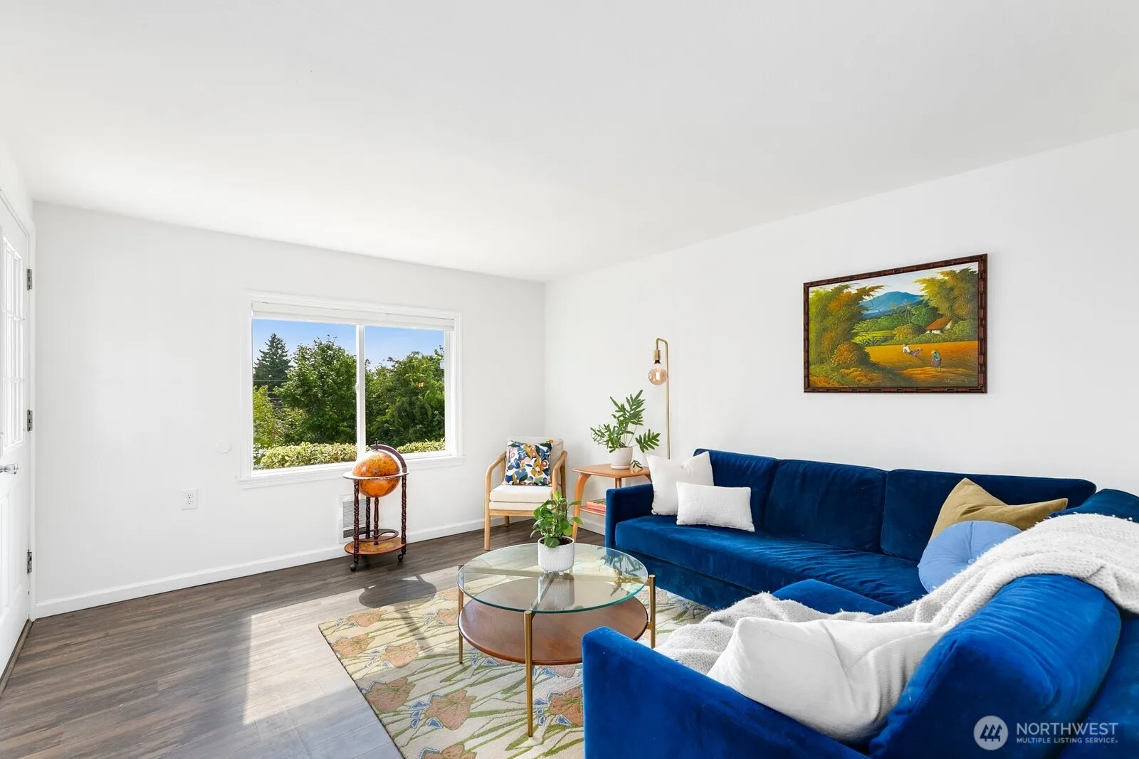 Property photo for 11050 24th Place Sw, Seattle photo 4