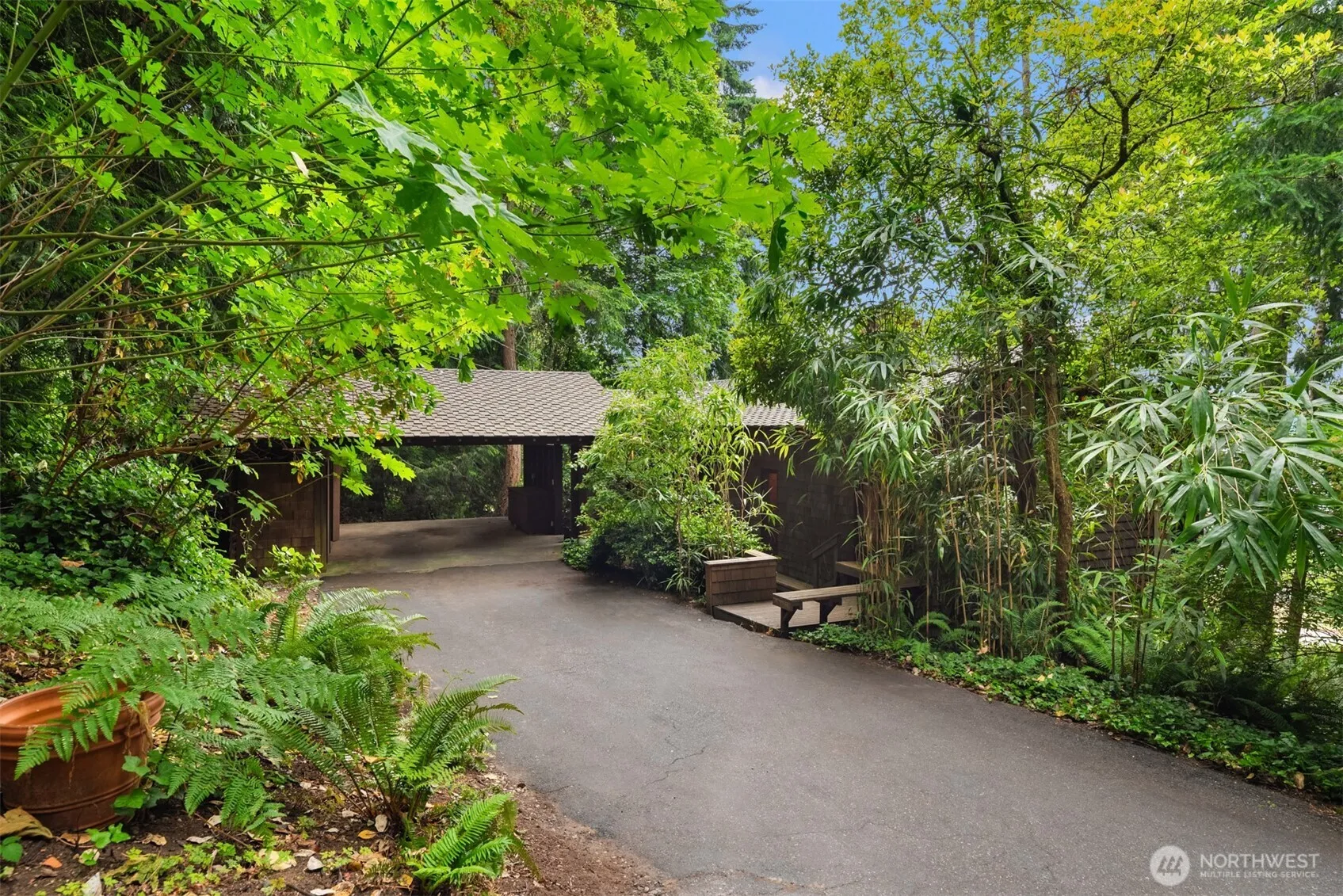 Property photo for 11658 72nd Place Ne, Kirkland photo 2