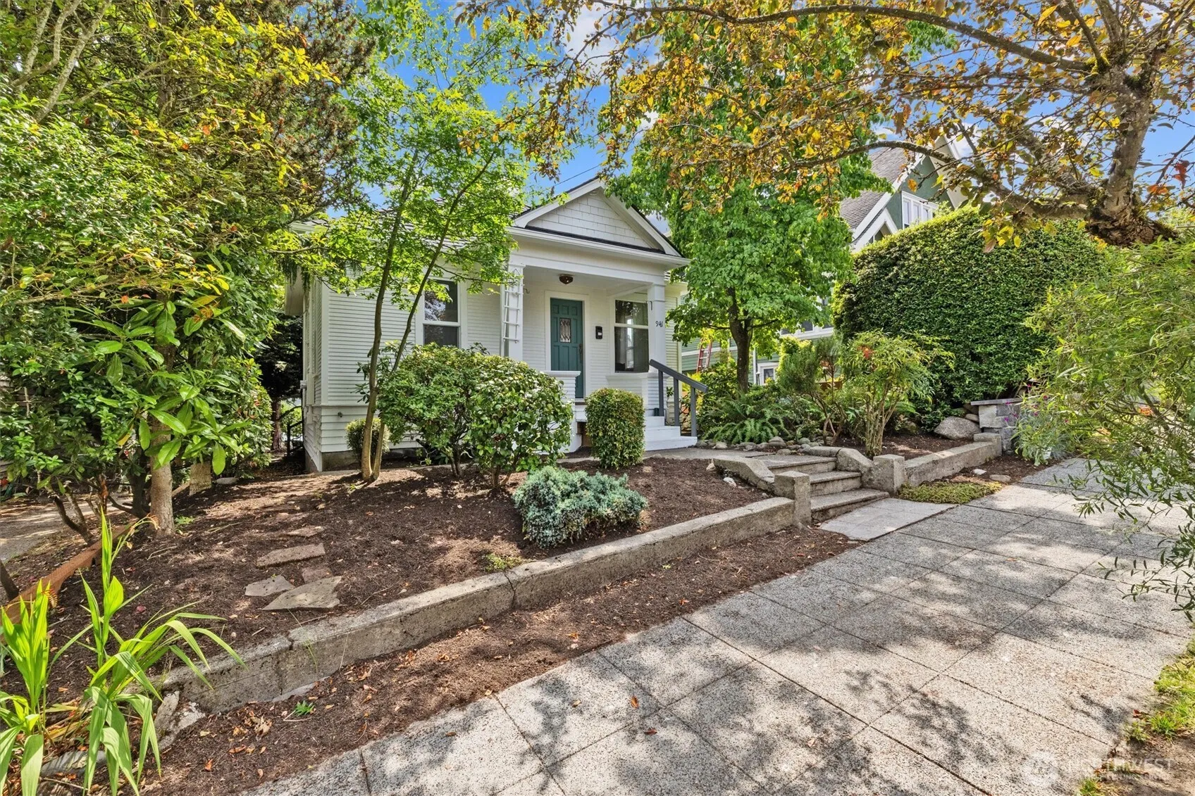 Property photo for 941 N 78th Street, Seattle