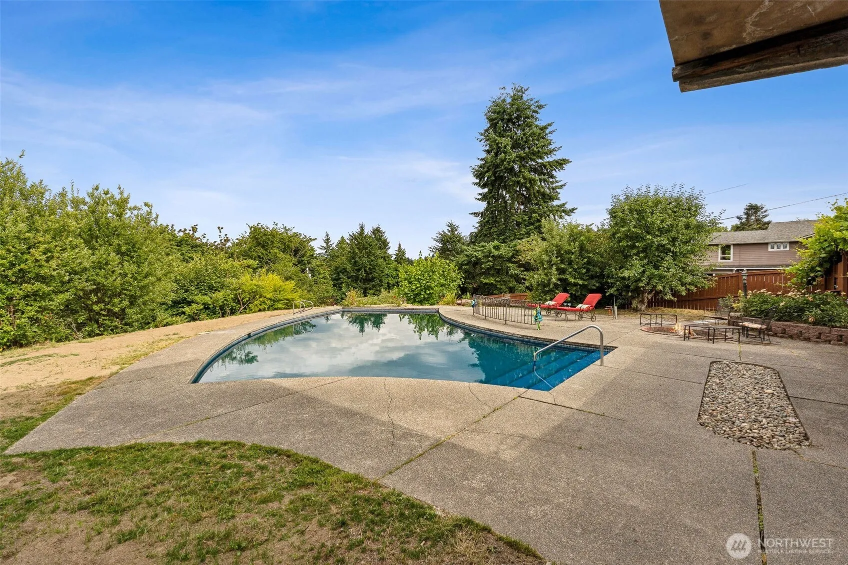 Property photo for 1225 21st Street Sw, Puyallup photo 2