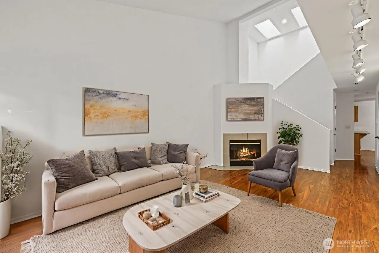 Property photo for 10513 Se 250th Place #f-106, Kent photo 4