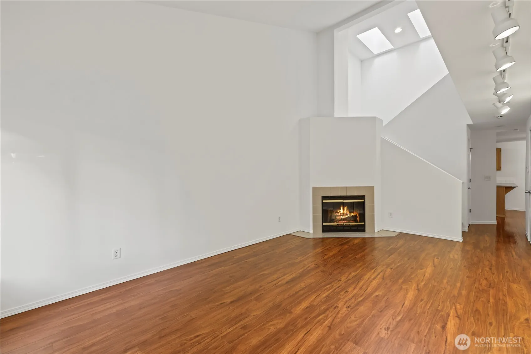 Property photo for 10513 Se 250th Place #f-106, Kent photo 5