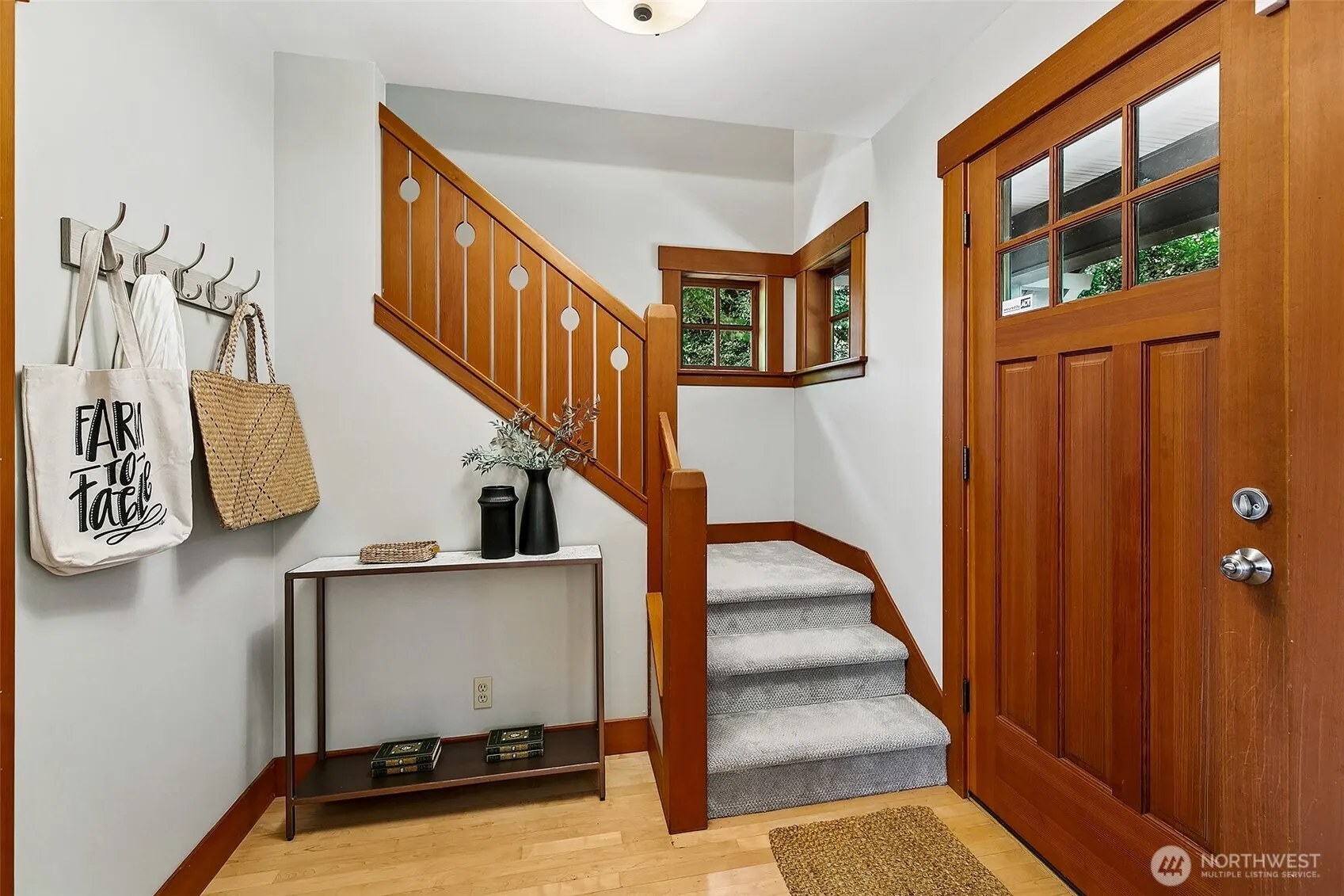 Property photo for 3401 York Road S, Seattle photo 4