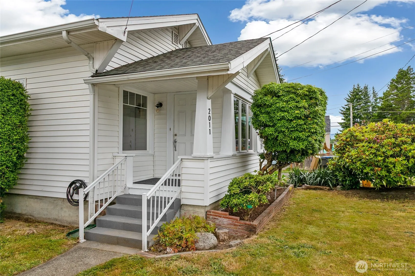Property photo for 2011 9th Street, Bremerton photo 3