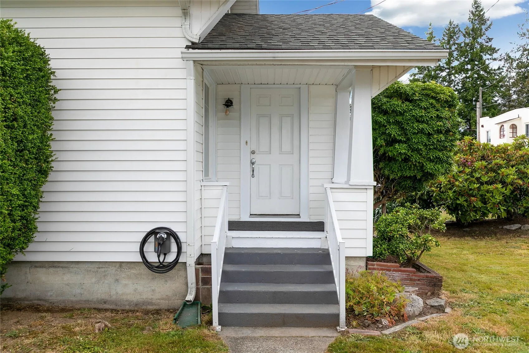 Property photo for 2011 9th Street, Bremerton photo 4