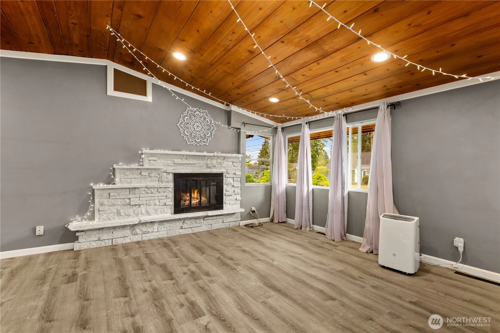 Property photo for 12027 78th Avenue S, Seattle photo 2