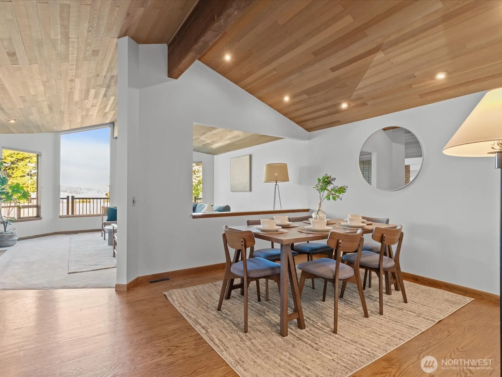 Property photo for 9742 49th Avenue Ne, Seattle photo 5