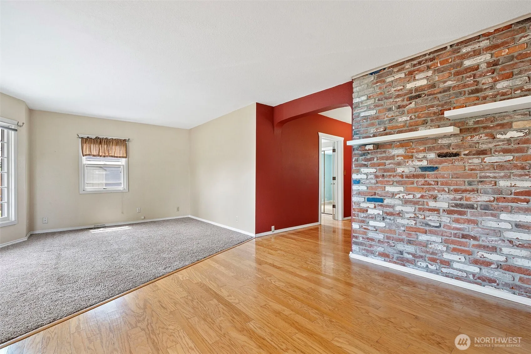 Property photo for 406 4th Street Ne, Puyallup photo 5