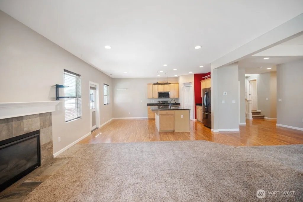 Property photo for 7912 153rd Street Ct E, Puyallup photo 5