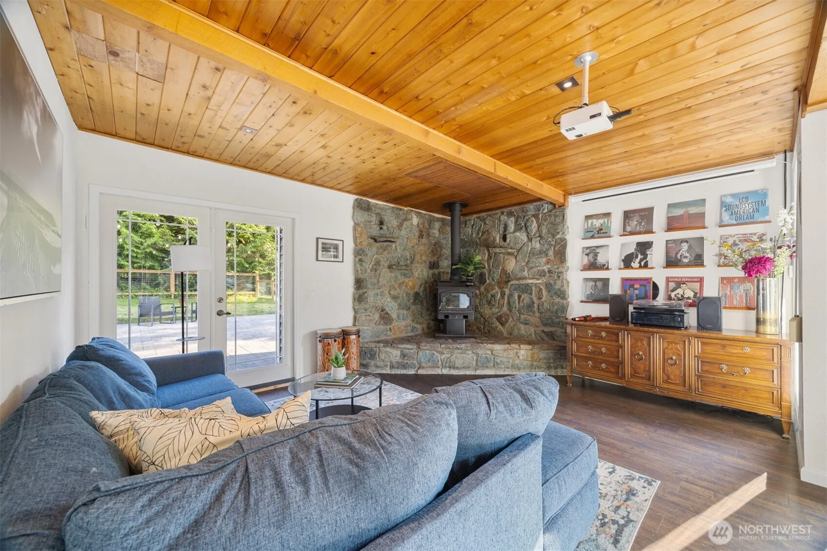 Property photo for 688 Old Samish Road, Bellingham photo 2