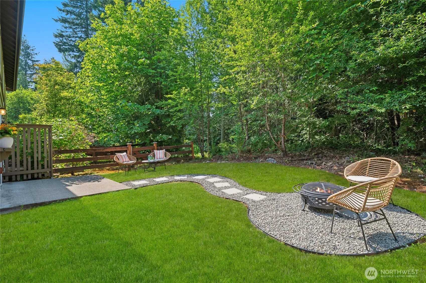 22518 Ne Alder Crest Lane #22518, Redmond
