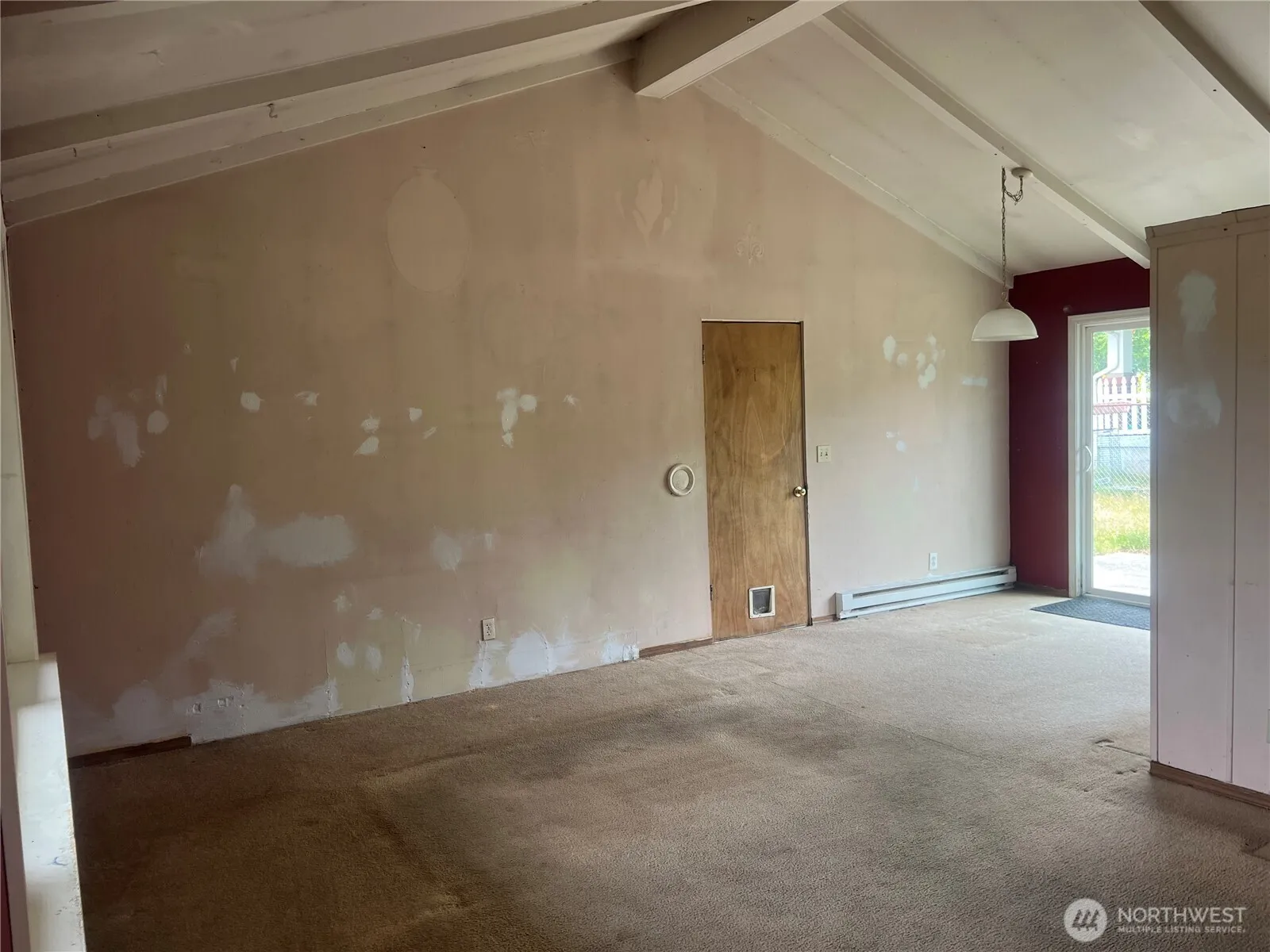 Property photo for 14101 10th Avenue S, Tacoma photo 2
