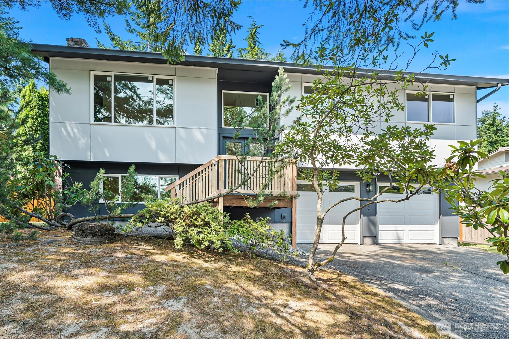 Property photo for 22927 126th Place Se, Kent photo 2