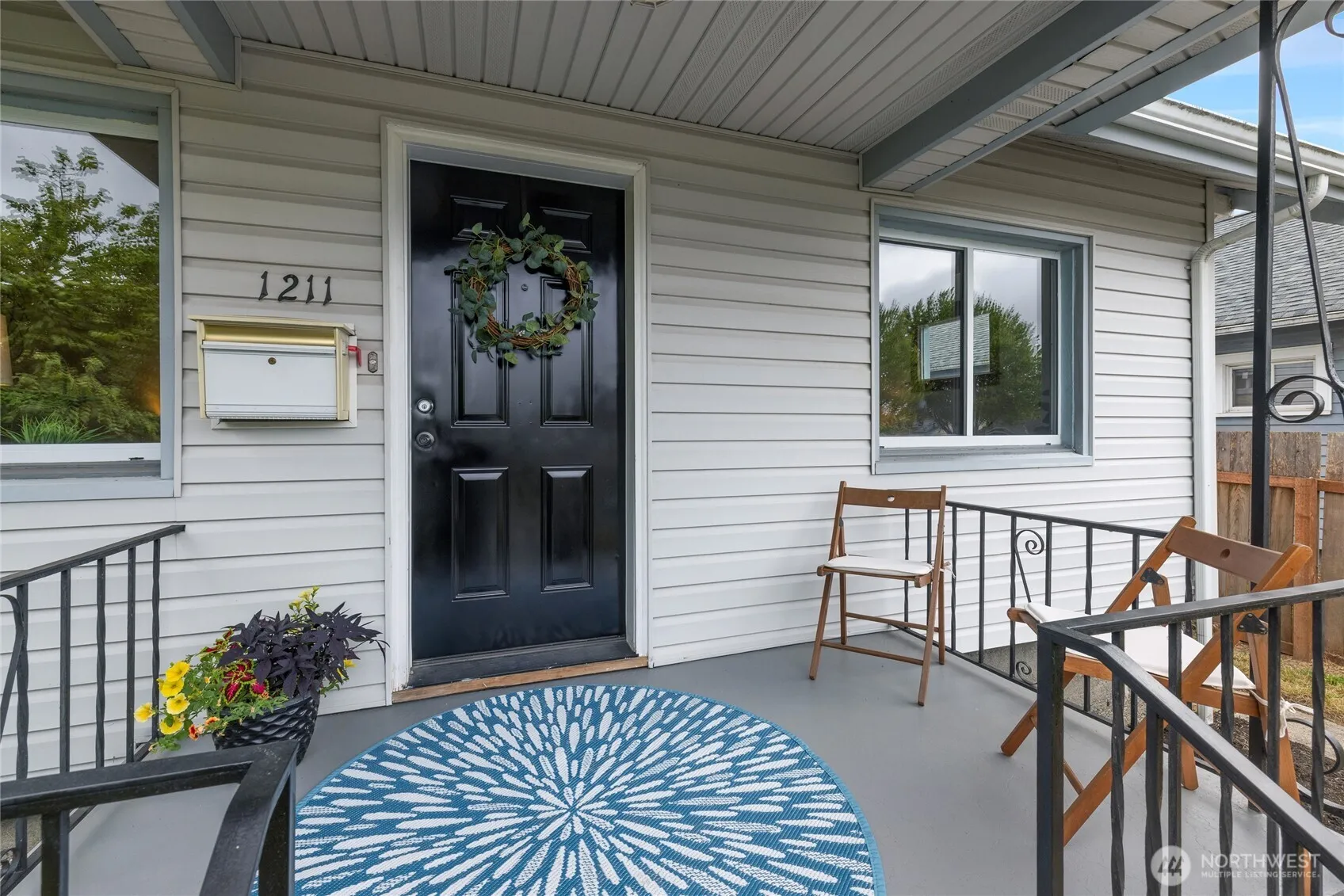 Property photo for 1211 S 41st Street, Tacoma photo 2